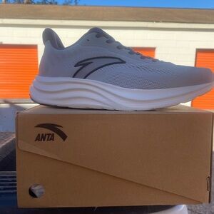 Men's Gray Running Shoes